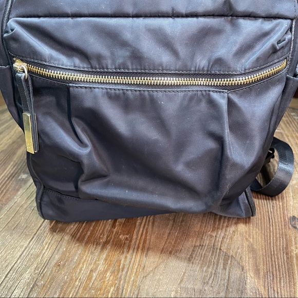 ⬇️ Tutilo Pivot Collection Black Nylon Backpack Handbag - Picture 2 of 8